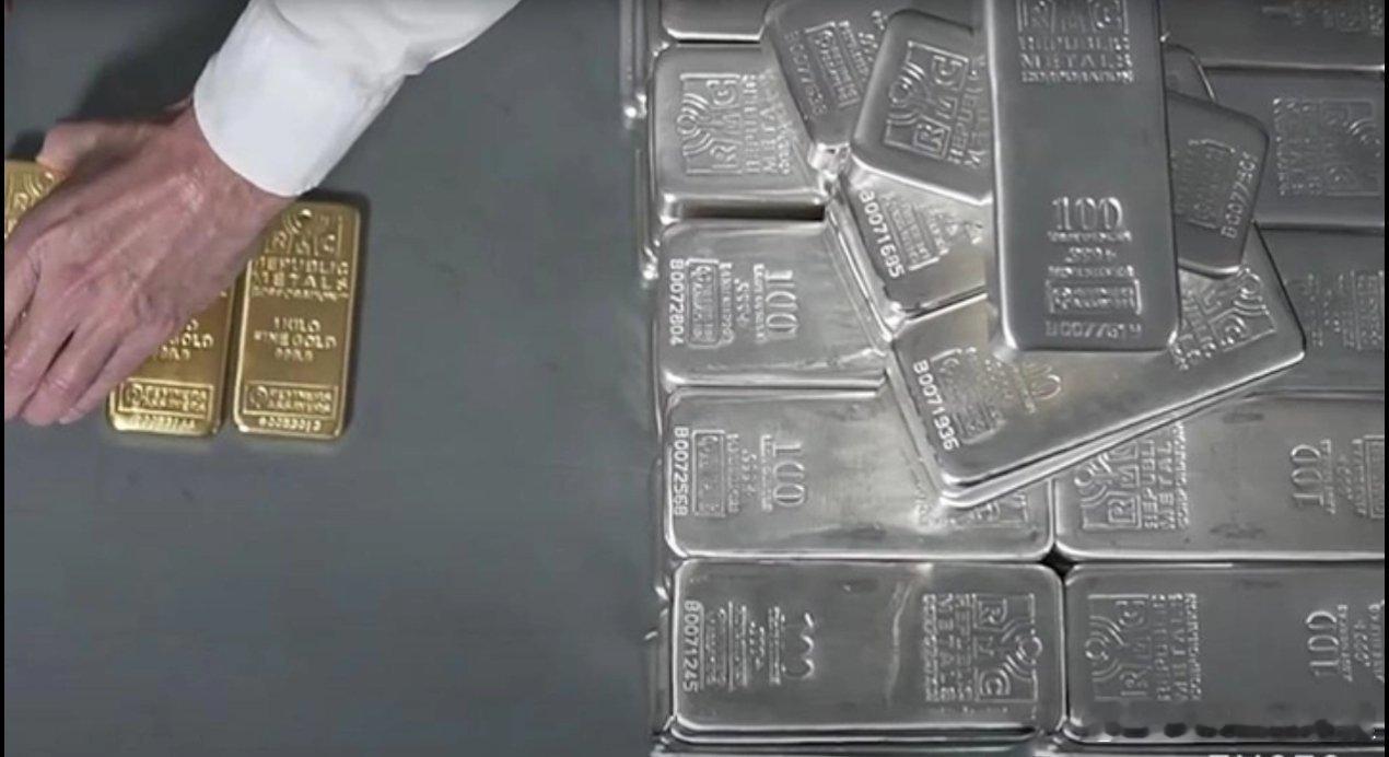伊朗对霍尔木兹海峡方向发动协同弹道导弹和反舰巡航导弹袭击，油价走高进一步压制白银