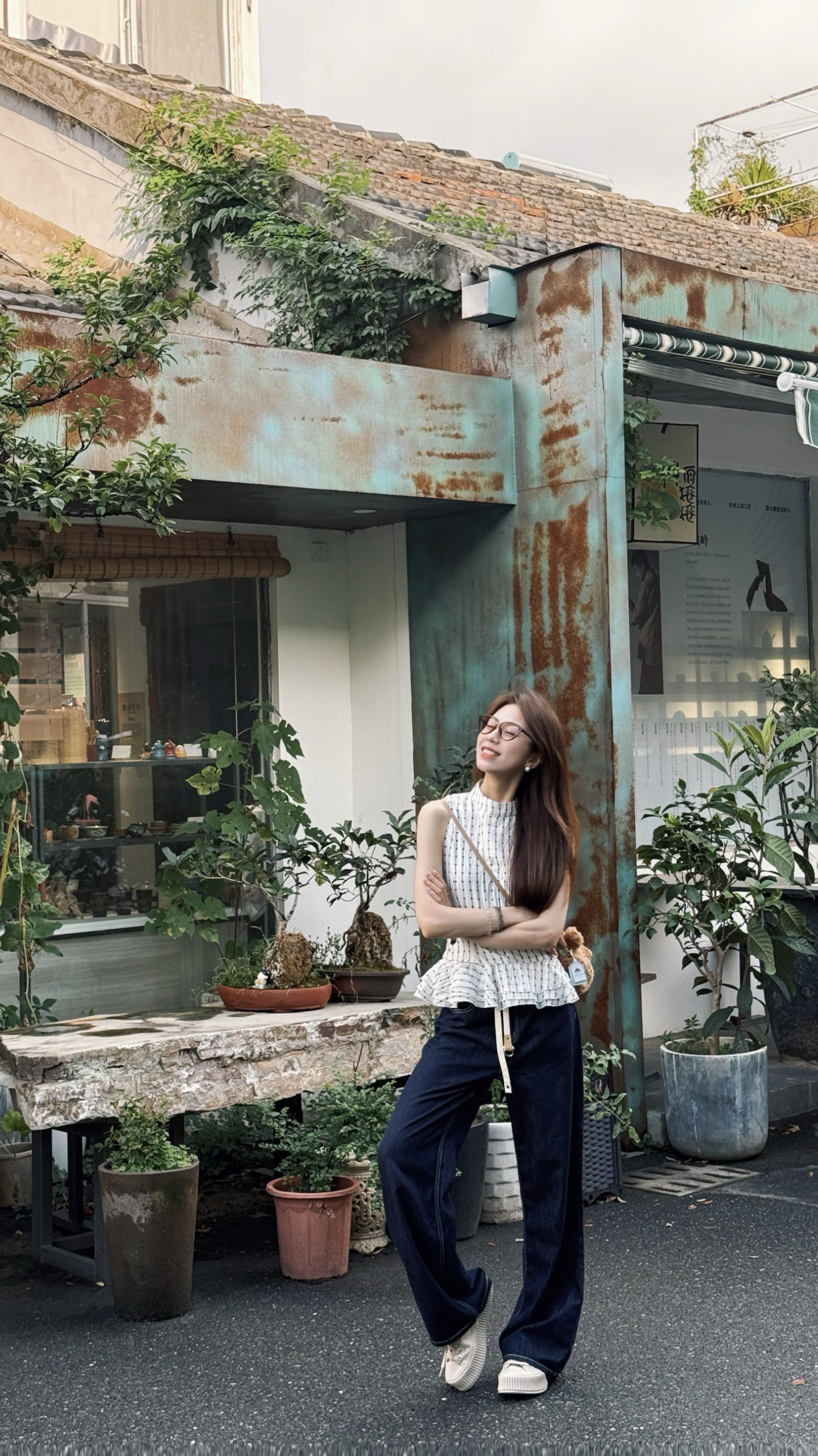 越来越容易为一件小事感到开心，太好了。