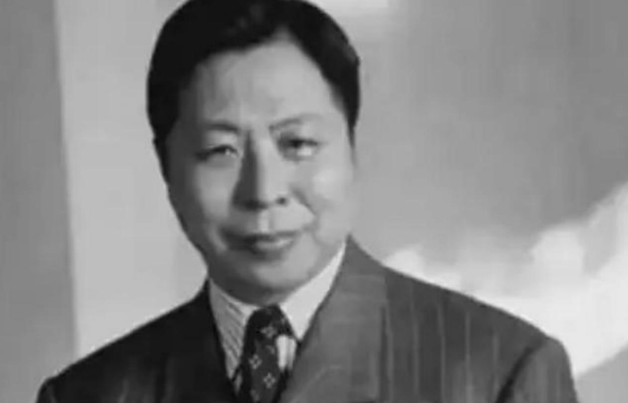 1939年，孔祥熙长子孔令侃，在去美国的途中，竟然和盛宣怀的儿媳妇登记结婚。消息