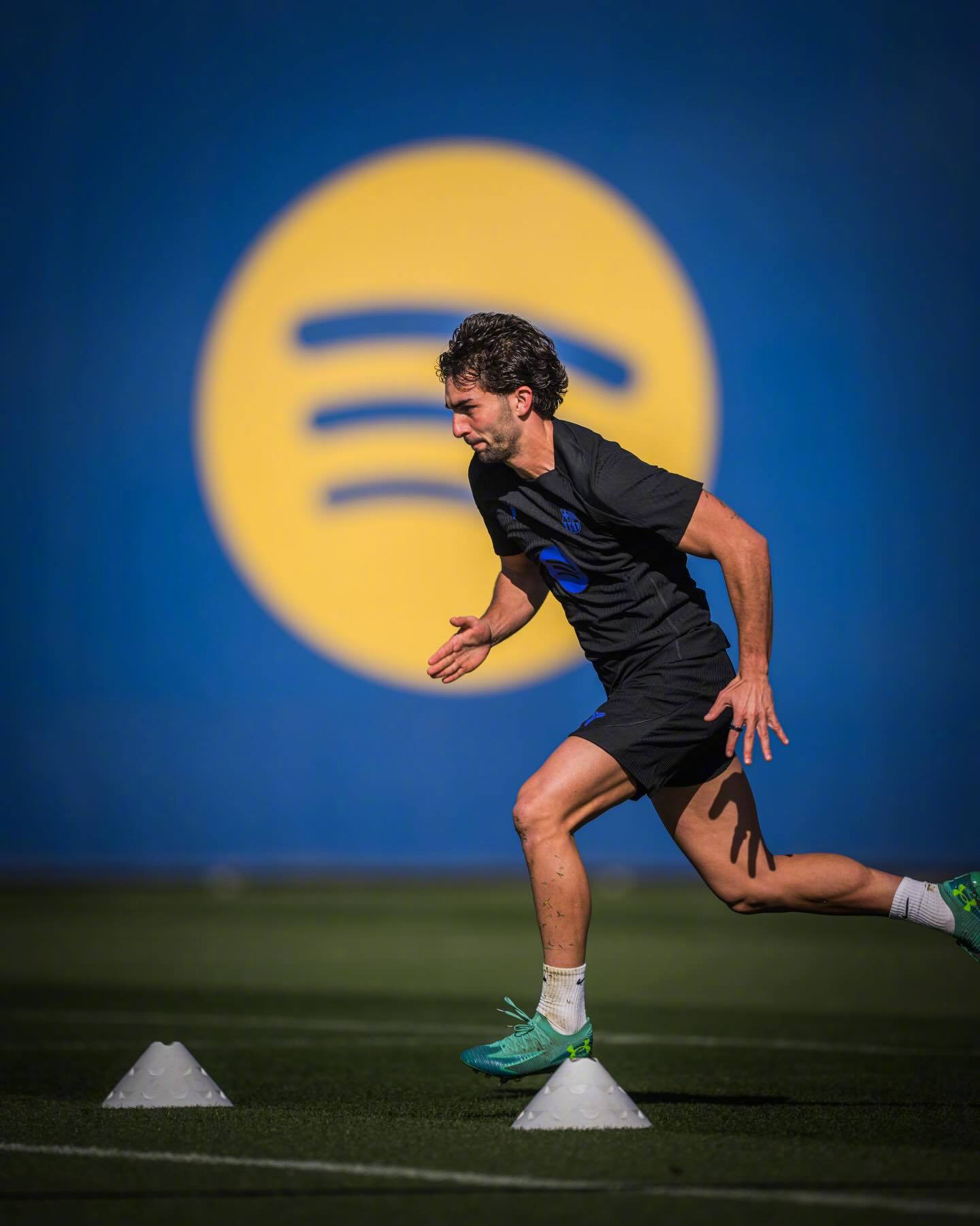 💪🏻胜利之后，脚步仍在继续！马不停蹄开始备战国王杯半决赛⚔️巴萨  🔴🔵