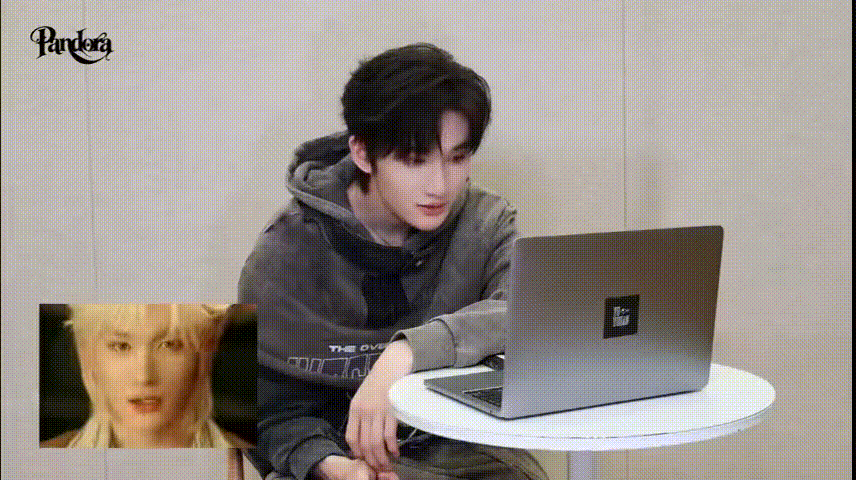 余宇涵看新歌MV 谁还没看余宇涵新歌MV，城堡里的小王子登场，魔法氛围搭配精致画