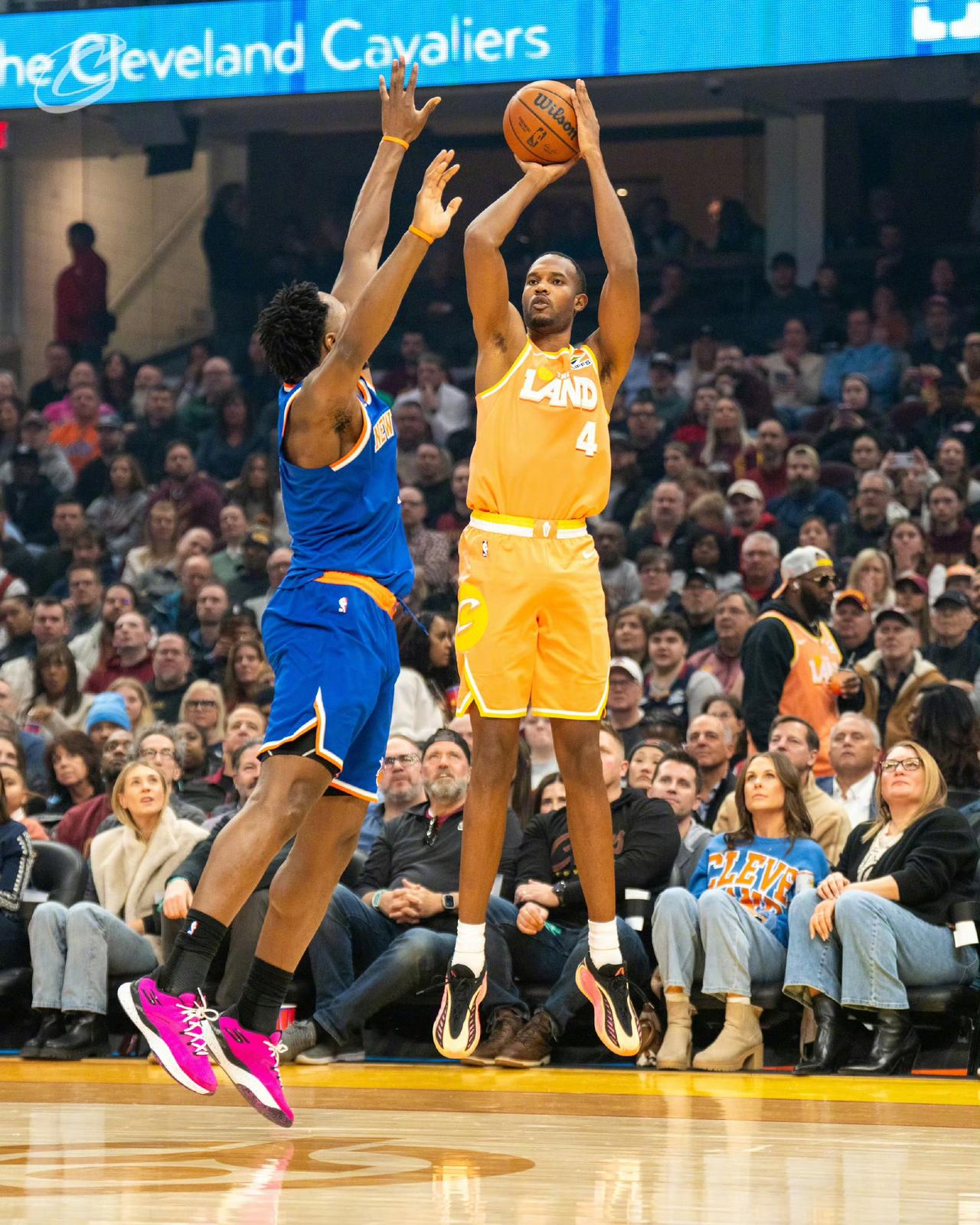 双核驱动+双塔高效！大胜尼克斯，骑士这场赢得太漂亮
以下克上！面对东部第三的尼克