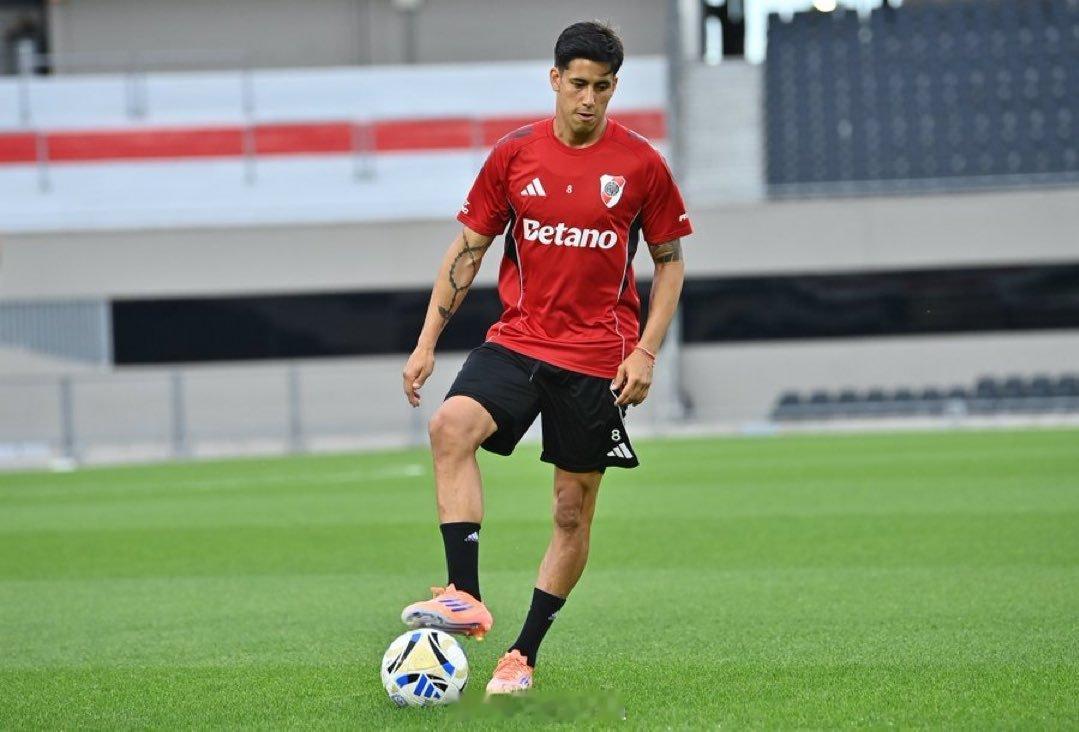 河床🇦🇷 | ♻️马克西·梅萨因伤缺阵三个半月后回归。 ​​​