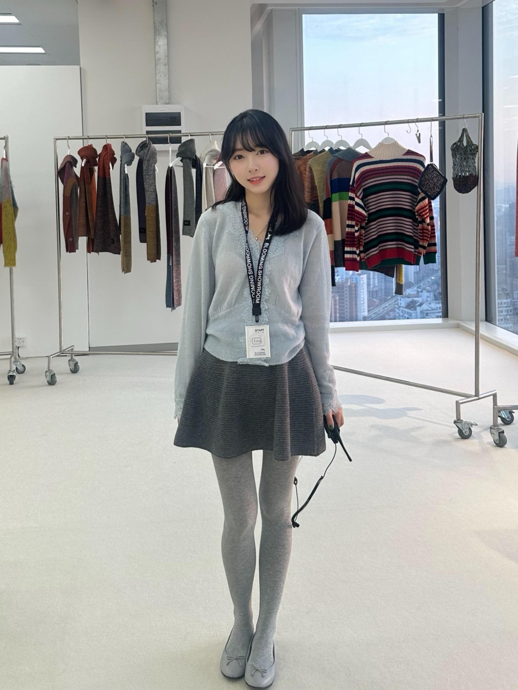 人只有卯足劲往前面走 才会有新的东西在前面等你 时装周实习民工的碎片 ...