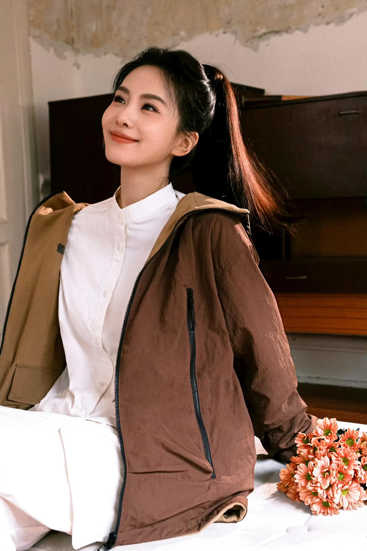 看得人都暖暖的，高马尾诗好美[心]
#刘诗诗# #说TA# #娱乐# #八卦手册
