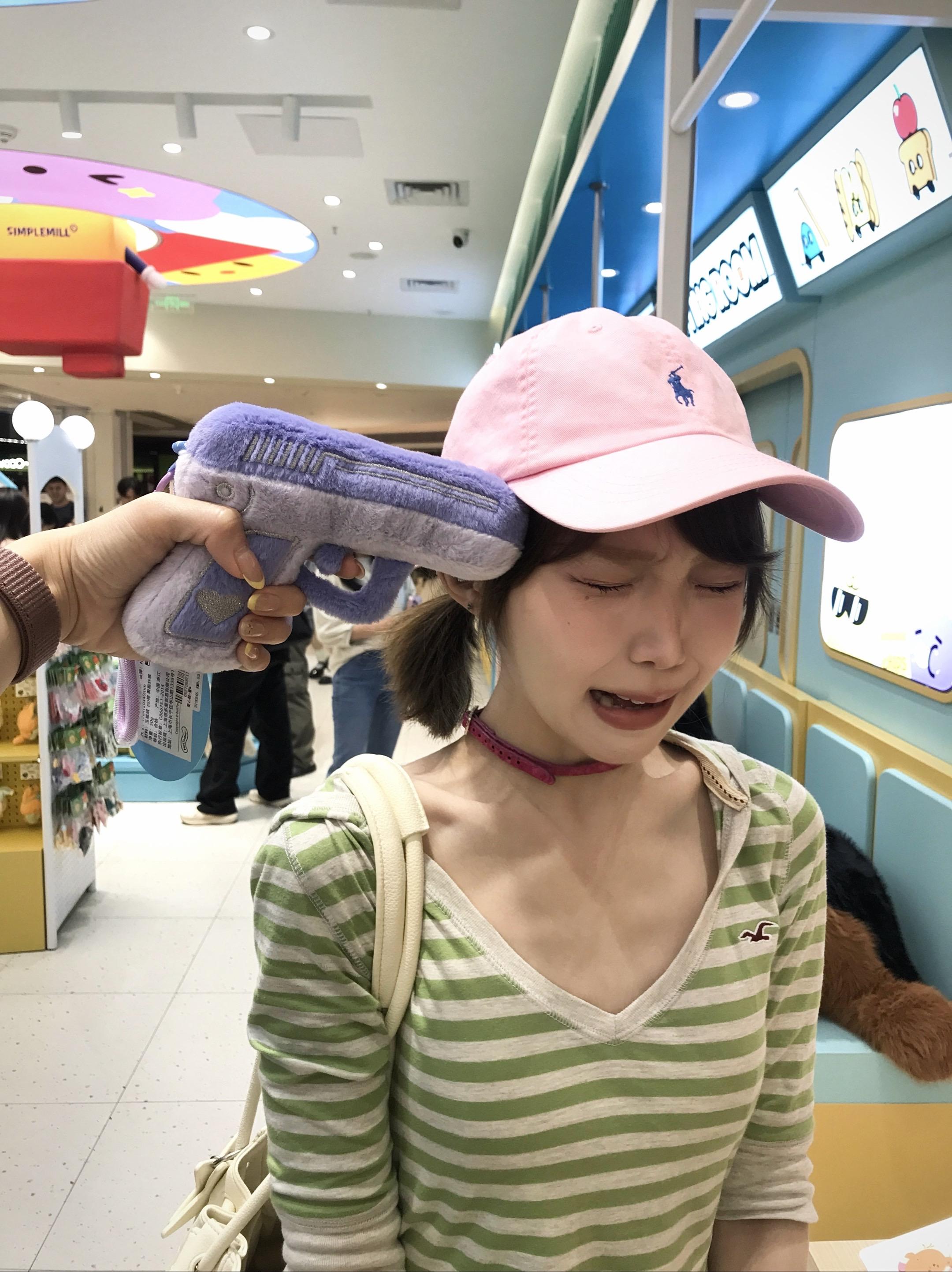 你的表情真的太浮夸