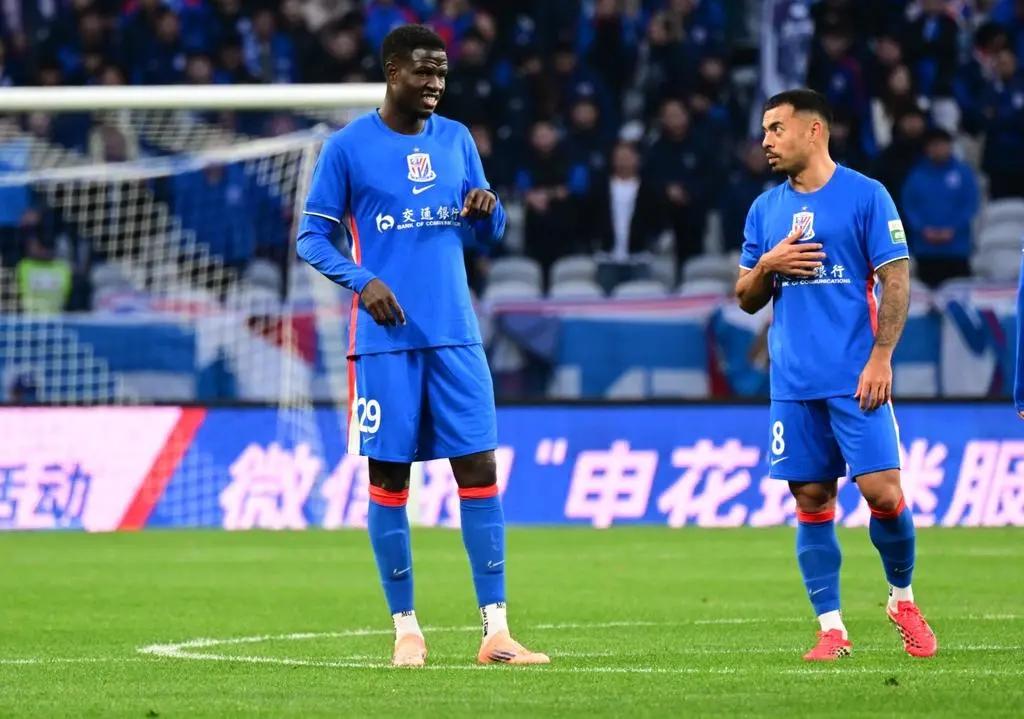 申花三将盖伊、米内罗、李可未随队前往杭州，浙江队的机会来了

本周六下午，中超第