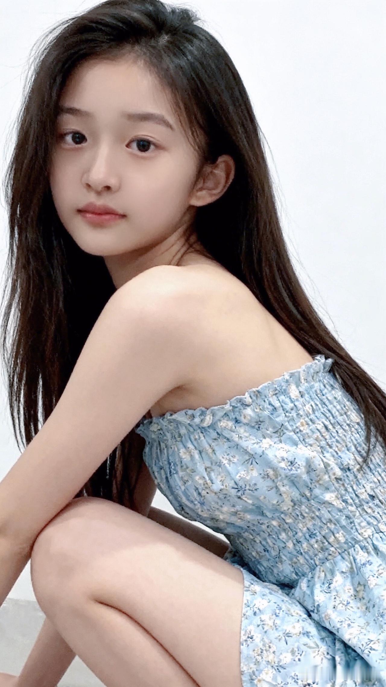 早上好呀各位[送心][送心]清纯甜美的样子漂亮吗 清秀的女孩子是什么样子的 如何
