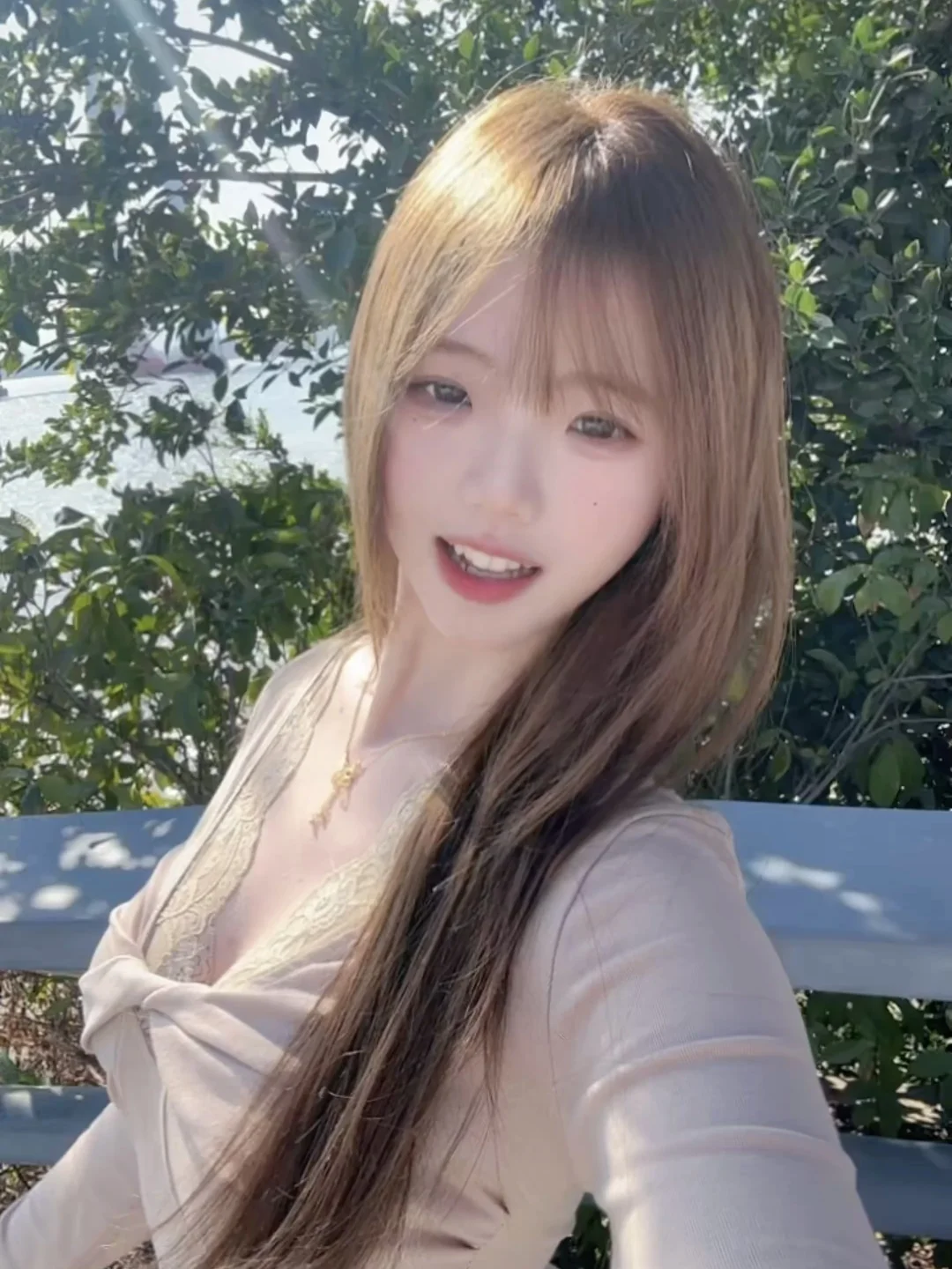 靠近阳光里什么都不用想