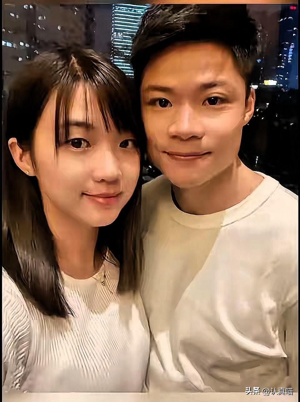 苏炳添的爱情，跑赢了时间！

当苏炳添在跑道上突破极限，他的爱情却像一场温柔的马