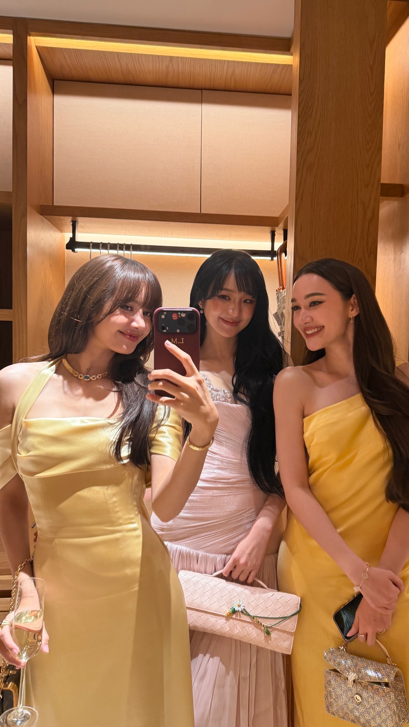 BLACKPINK  【IG】260719@ lalalalisa_m 更新出席