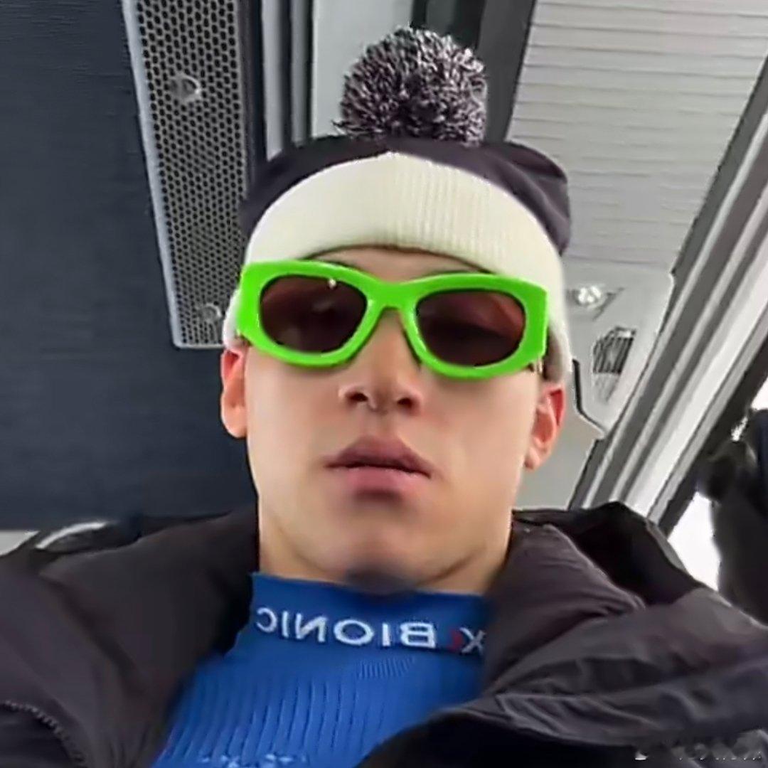 李天马又在发博时开玩笑了 快乐小马活人感拉满了