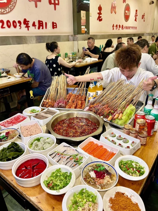 成都宝藏老店！这家串串香我恨不得一周吃7次