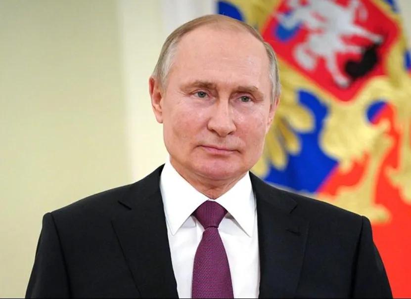 突发简讯！
俄罗斯刚刚正式宣布了！
9月18日，普京毅然决然地拥抱了俄罗斯外交智