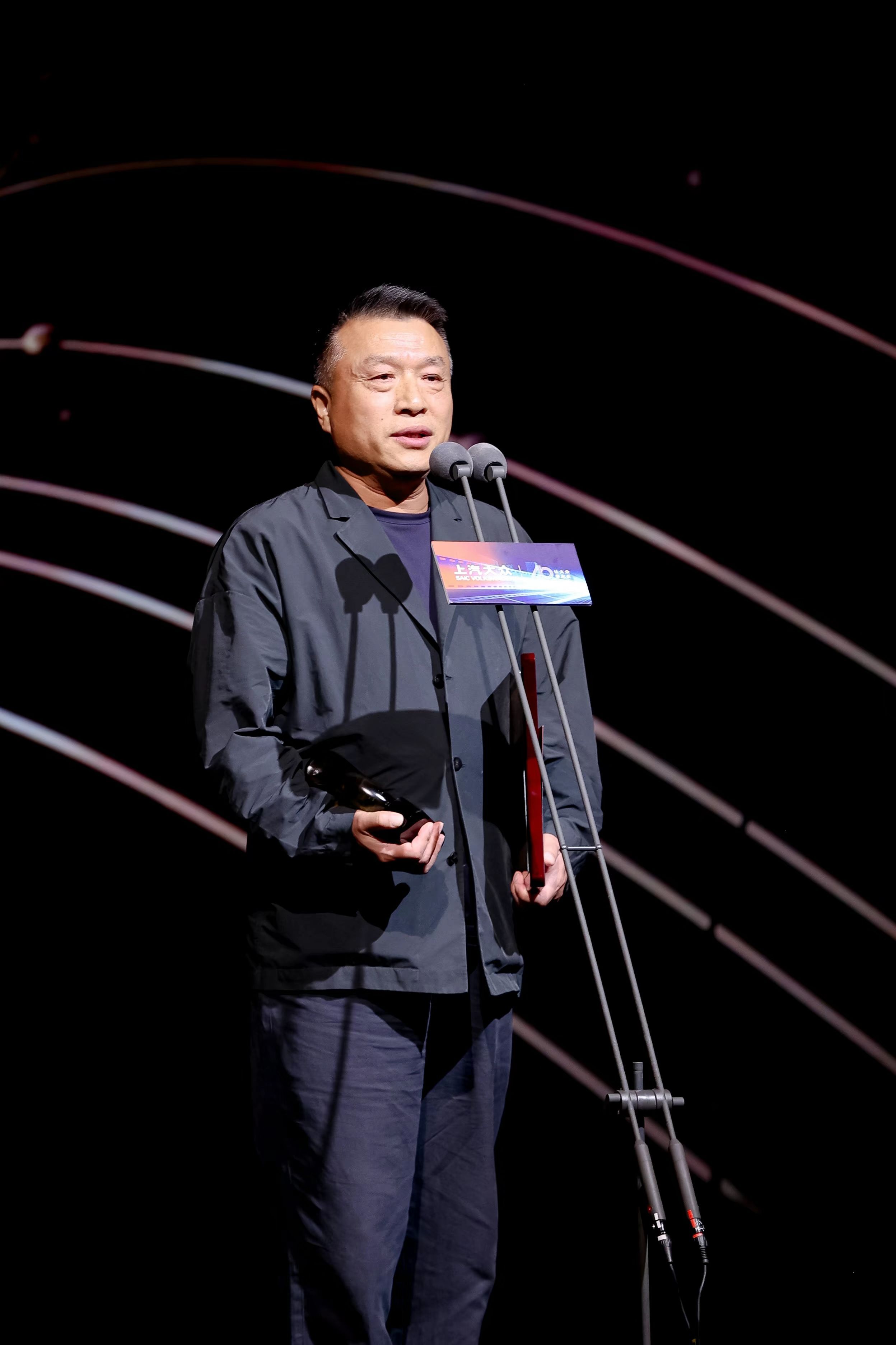 #上汽大众途观LPro之夜# 途观L Pro与你相伴，新时代最具影响力演员：黃晓