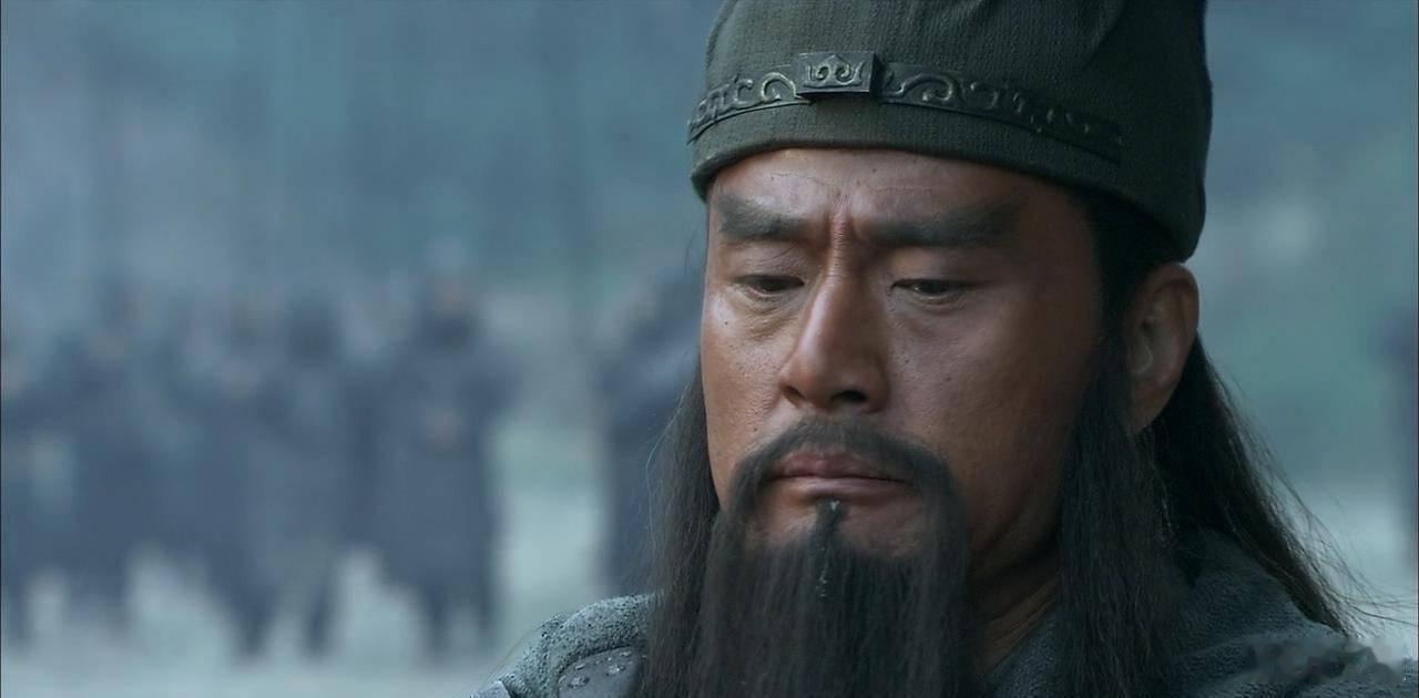 #极氪式安全# 关二爷都拎着颜良庞德的头走到了你的面前你却还在质疑关羽的刀太钝，