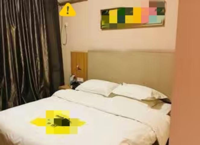 说实话，这个细节让我后背发凉。


江西一对情侣凌晨入住连锁酒店，

突然听到通
