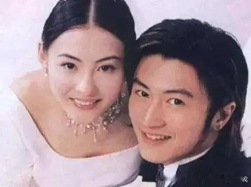 说起明星婚恋，我真正买股祝福的只有两对：谢霆锋张柏芝，潘粤明董洁。这两对是真的看