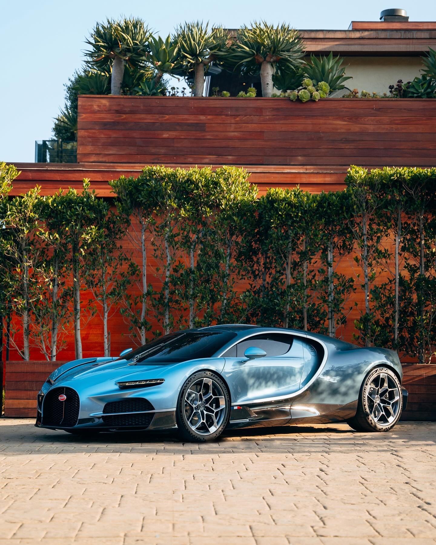 马利布 BUGATTI TOURBILLON ​​​