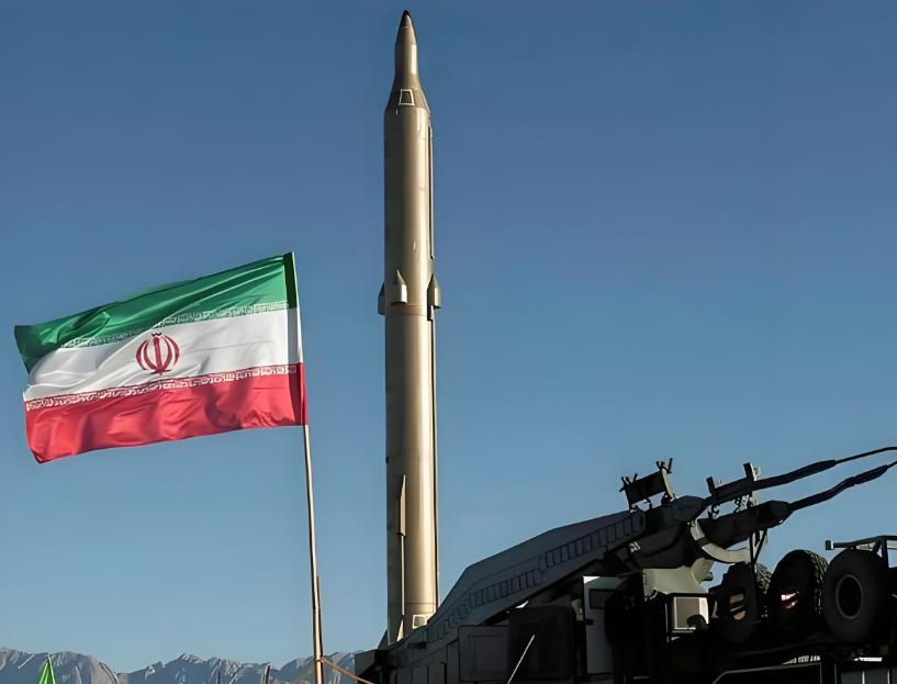 伊朗死扛美国，愣是没倒！
很多人以为这证明了伊朗有多强。错了！这场冲突真正打穿的