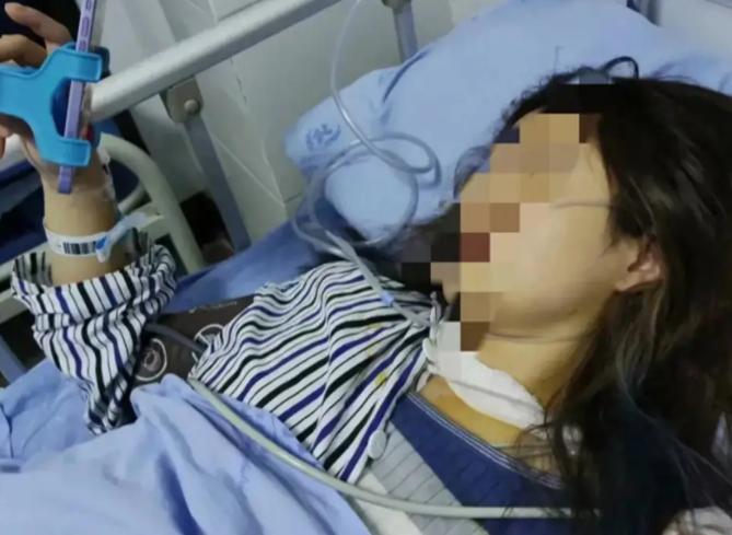 湖北黄冈一女子吃了一段时间的降压药后，觉得身体恢复得差不多了，就擅自将降压药掰开