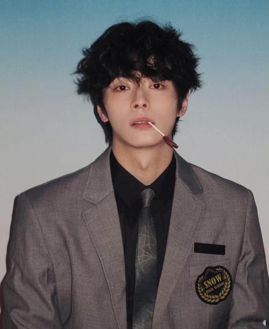 音乐剧演员勇闯内娱选秀 声鸣远扬 舒适圈闯荡太爽了！上戏音乐剧毕业的钟嘉诚，有着