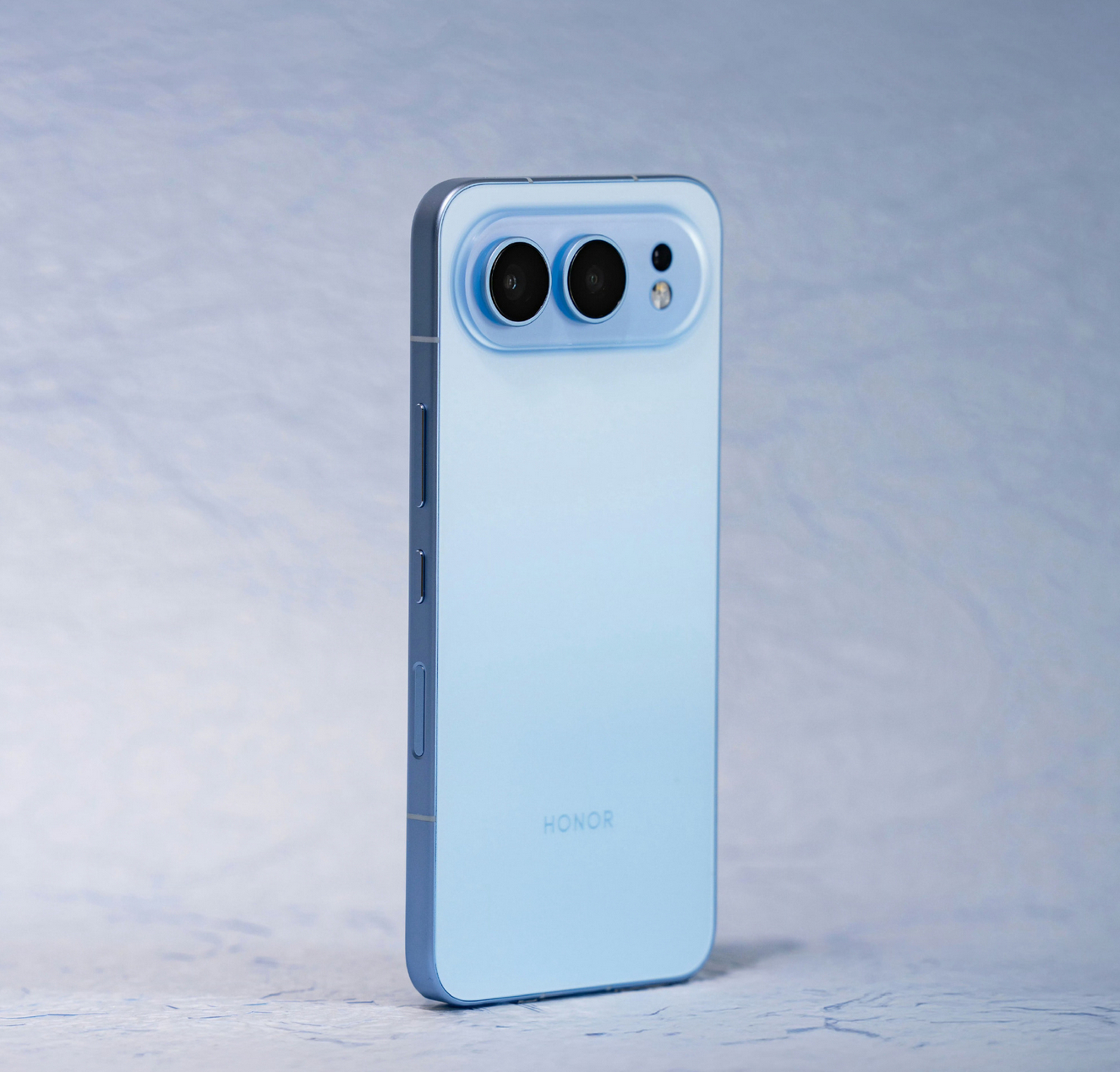 荣耀的反应速度已经不是iPhone能比较的了 