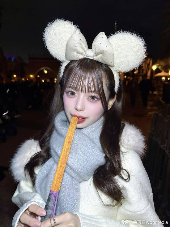 女团20岁新人出道2天被扒——曾在风俗店打工日本地下女团“DREAMING MO