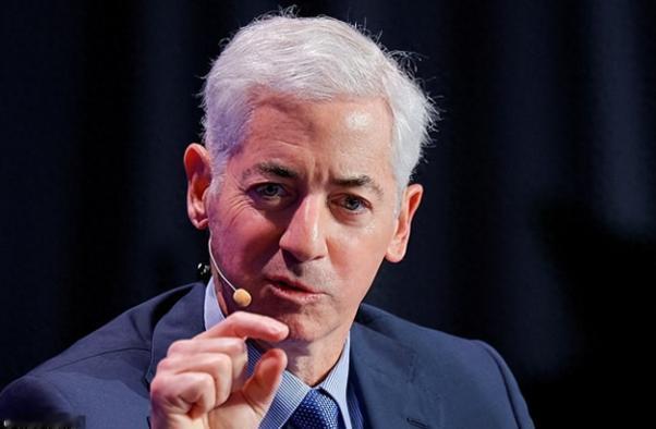 【徒手夺枪制伏恐袭凶手 澳水果店老板获富豪 70 万嘉奖】澳大利亚邦迪海滩一场犹