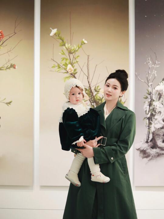 人类幼崽の艺术初体验🎨第一次看展被夸啦