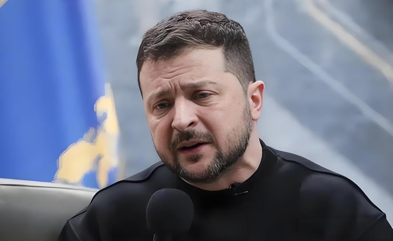 花了将近四年的时间，硬生生把俄罗斯从一个全球超级大国打成了二流国家，解决了美西方