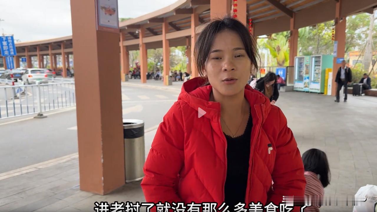 有苦衷！李哥在老挝找老婆为何杳无音讯？小陈最新视频给出回应！


小陈和小梅自从