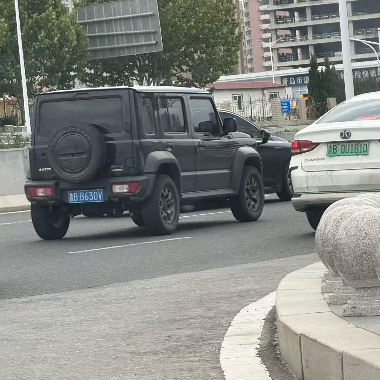 国内稀有车 近期有意思的车 5门吉姆尼&3门超级维特拉  老戈蓝不多见了 ​​​