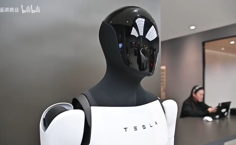 全球人形机器人,凭什么中国独占九成?赢得不是技术,是系统