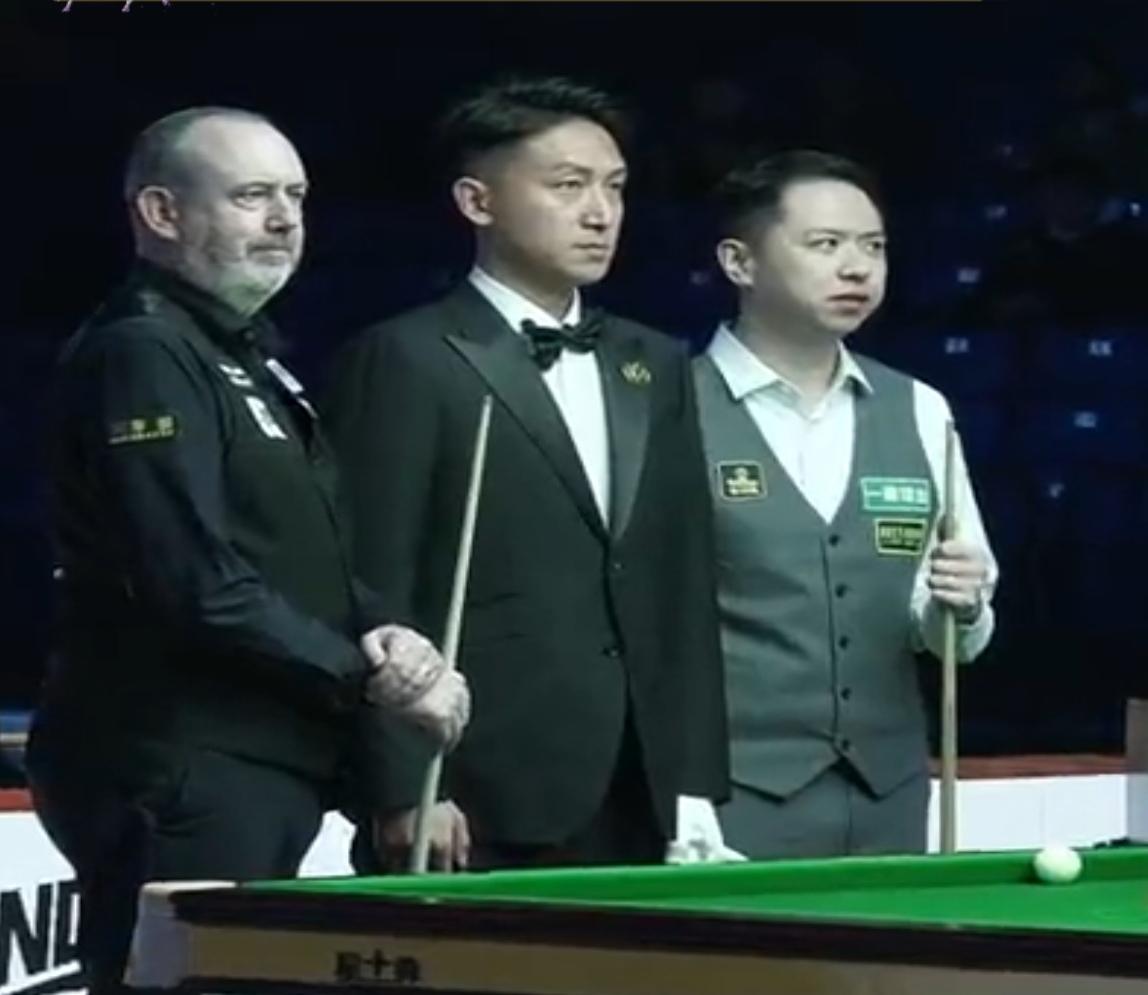 斯诺克青岛巨星邀请赛
马克威廉姆斯5：4逆转肖国栋，赢得首场胜利。
国栋先以4：