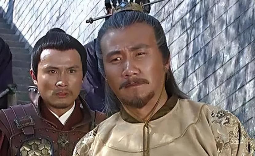 1393年，蓝玉被朱元璋处死，还连累15000余人。

刑场的血腥味还没散尽，蓝