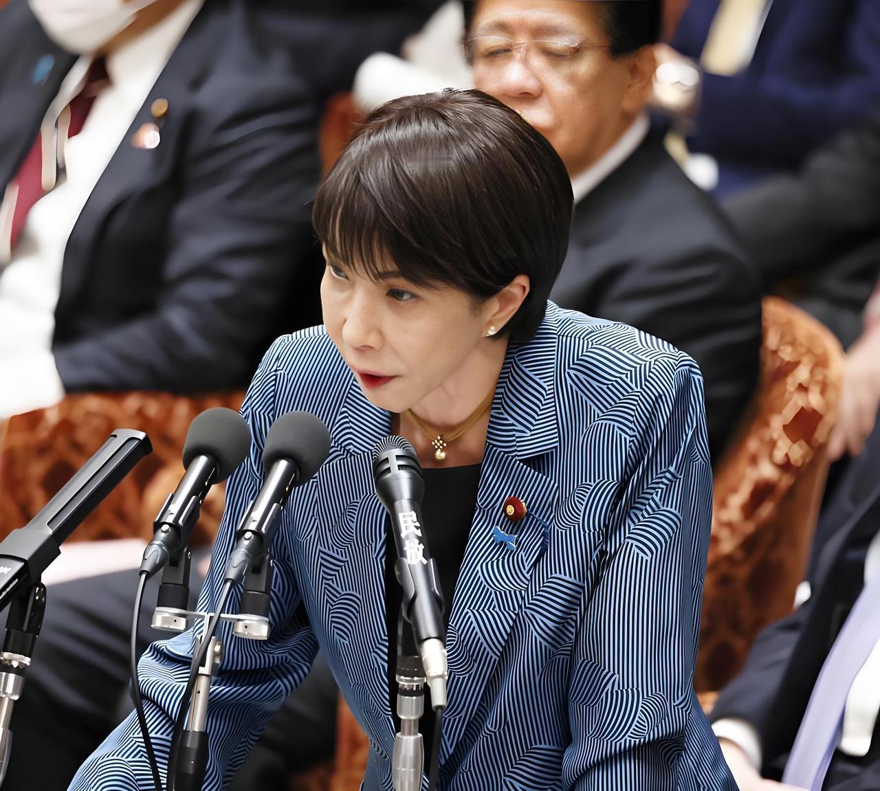 我们需要格外警惕！日本最近对外态度格外强硬，甚至还派军舰闯入台湾海峡，挑衅意味十