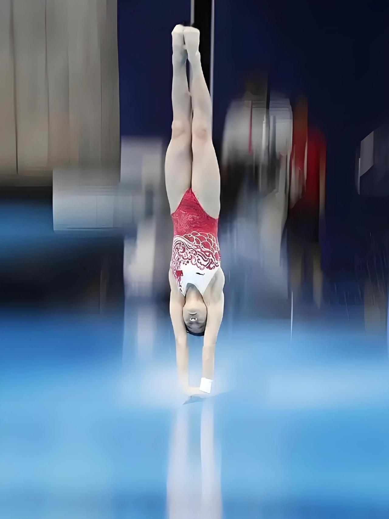 你心中的跳水王者是谁对于这个问题我个人认为：从目前中国跳水队要选王者的话，只有从