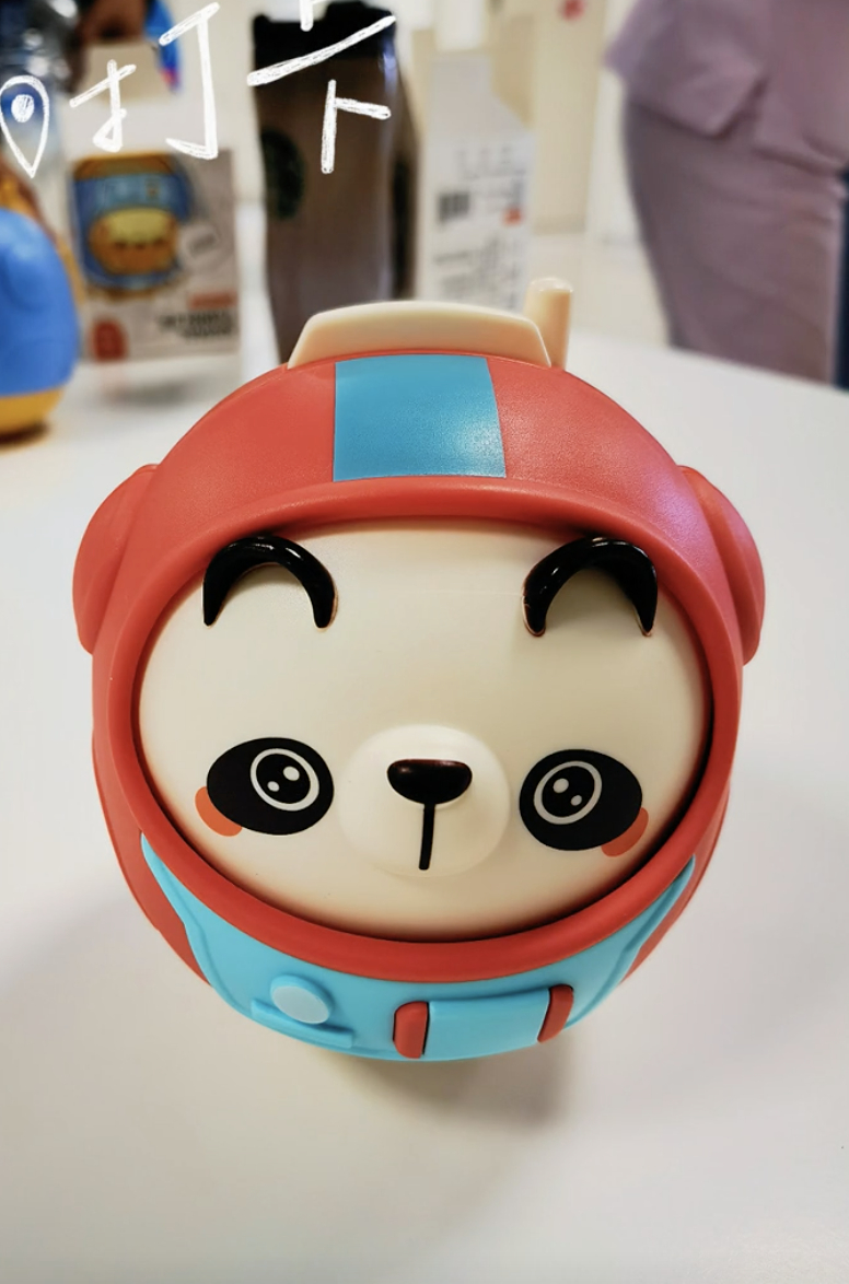 #六一儿童节# 不管几岁，快乐万岁！[爱你] ​​​