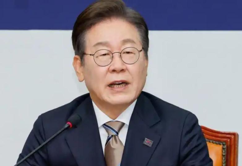 特朗普没答应李在明的要求！不到24小时，韩国总理决定：亲自到中国来一趟。 
 