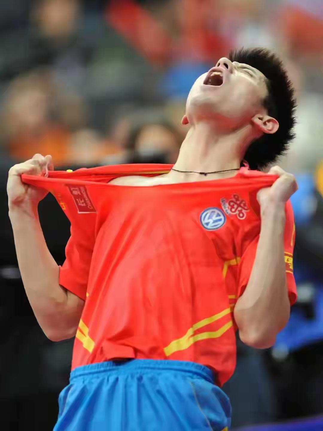 张继科直播时那句“三人同崩几乎不可能”，放到这届世乒赛还适用吗？
 
张继科直播