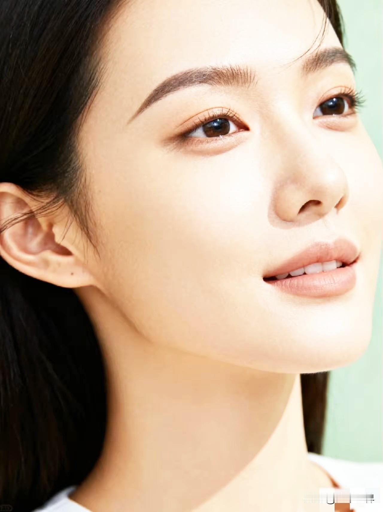 别不信
一个女人
只要一周有3次以上
坚持好好休息
不用熬到凌晨才合眼
不用抱着