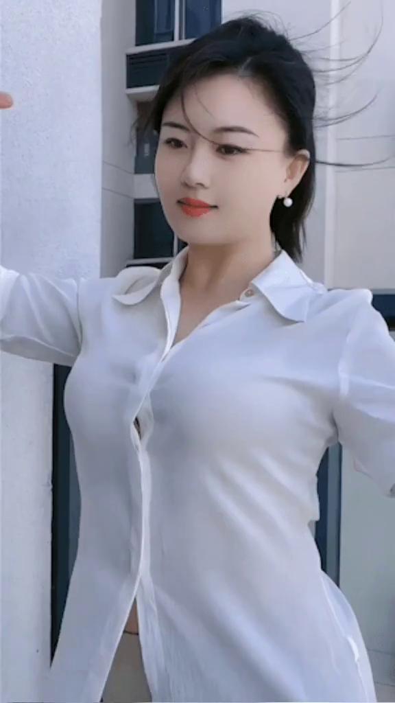 内容了，今天我就来告诉你一个我平时都在用的，不管多大年龄都可以。就是我视频左下角