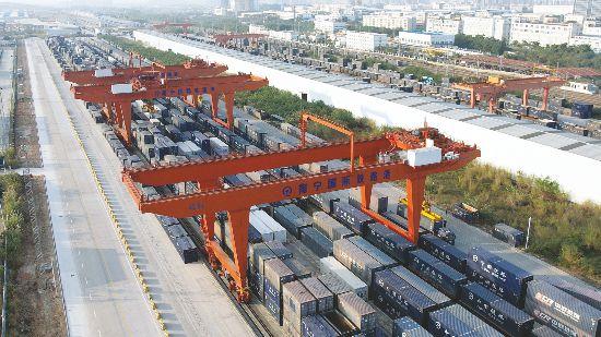 补短板、强链条、优服务