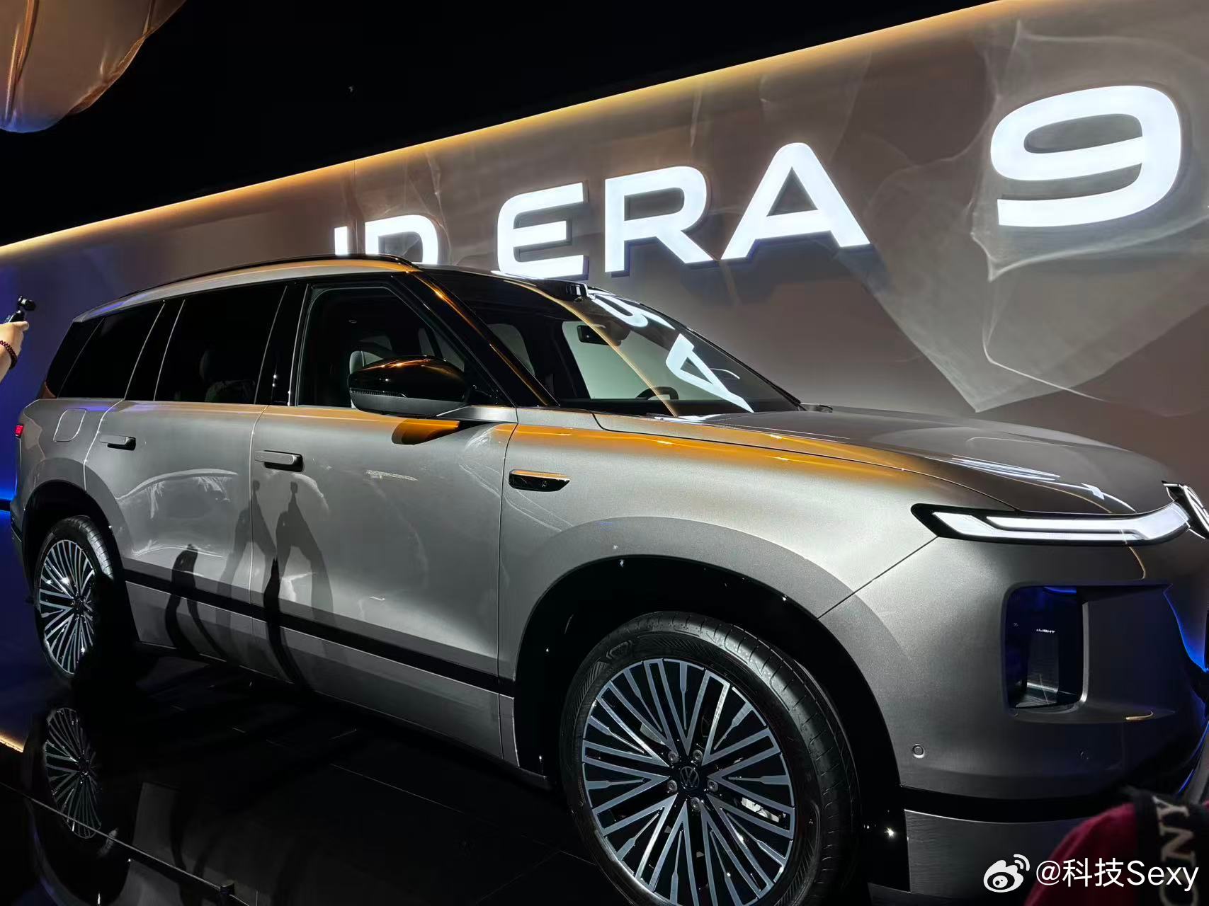 大众9X是增程车的终极答案吗是！这车不仅外观惊艳，内饰也是创意十足，实车太震撼了