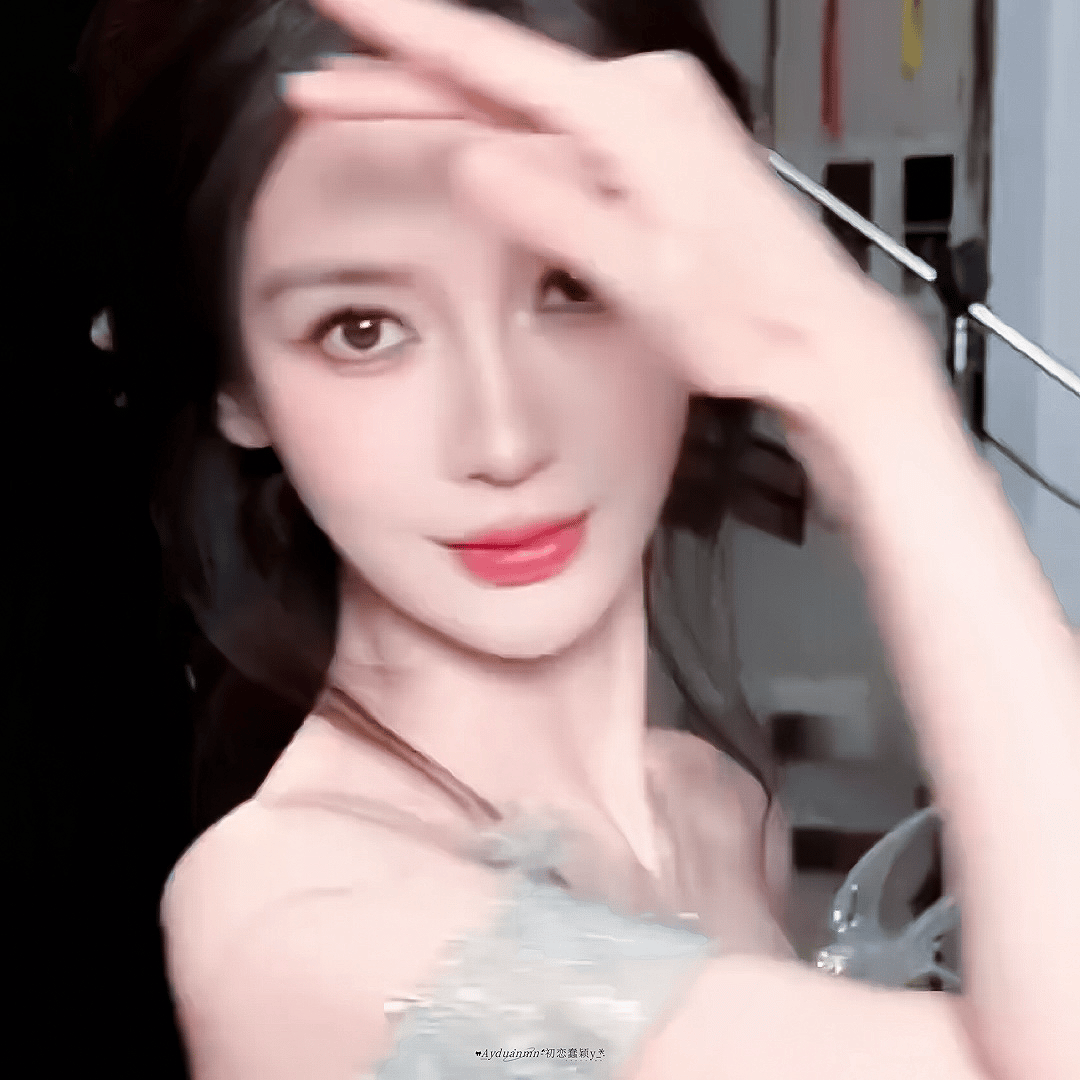 angelababy angelababy  你的内心在成名路上逐渐强大  这一