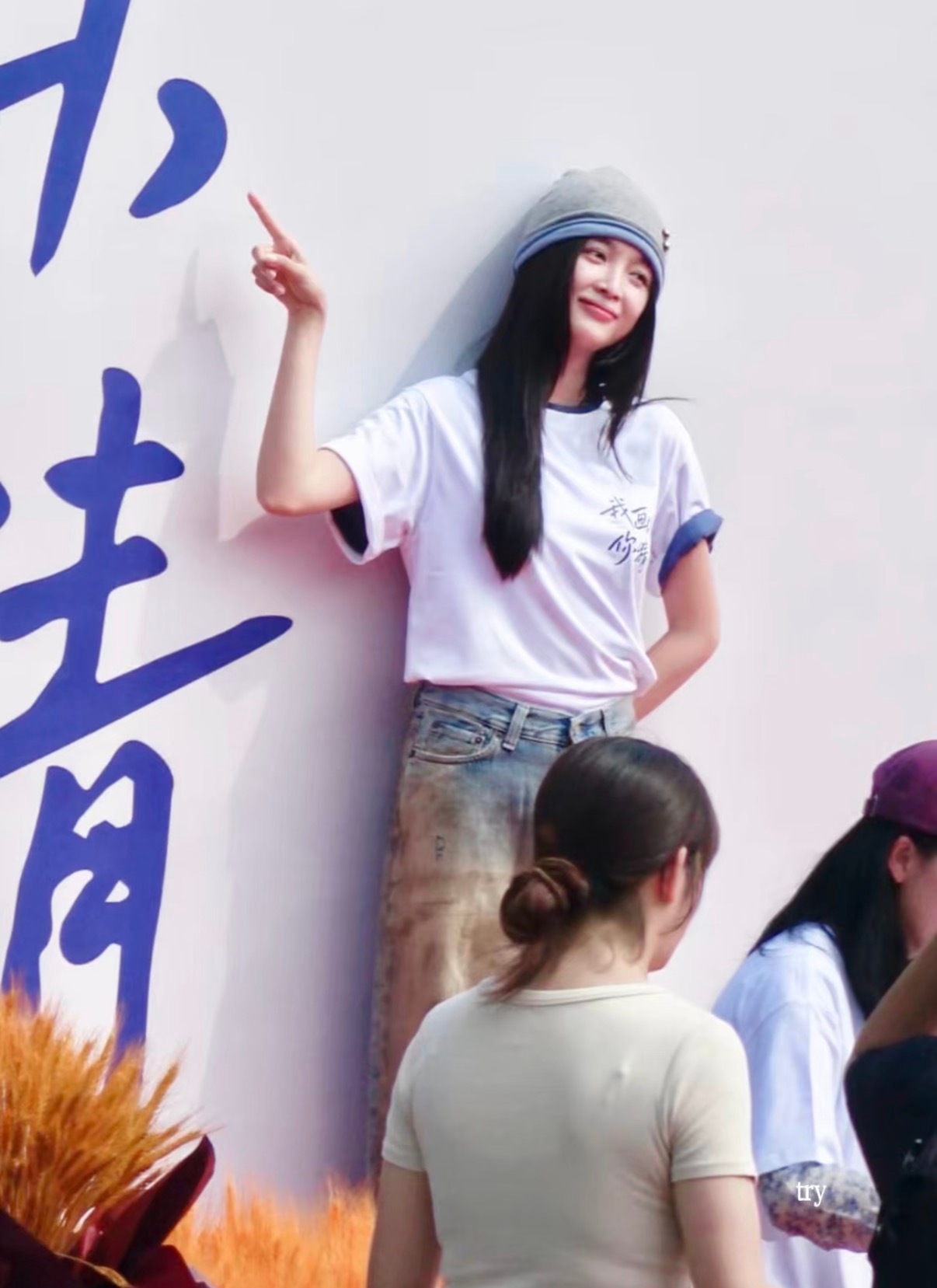 吴宣仪进组了春光又在心中开满鲜花💐一切顺利​​​