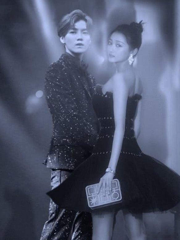 #鹿晗关晓彤连口头禅都一样#鹿晗和关晓彤这对情侣能够低调而长久地维持他们的关系，