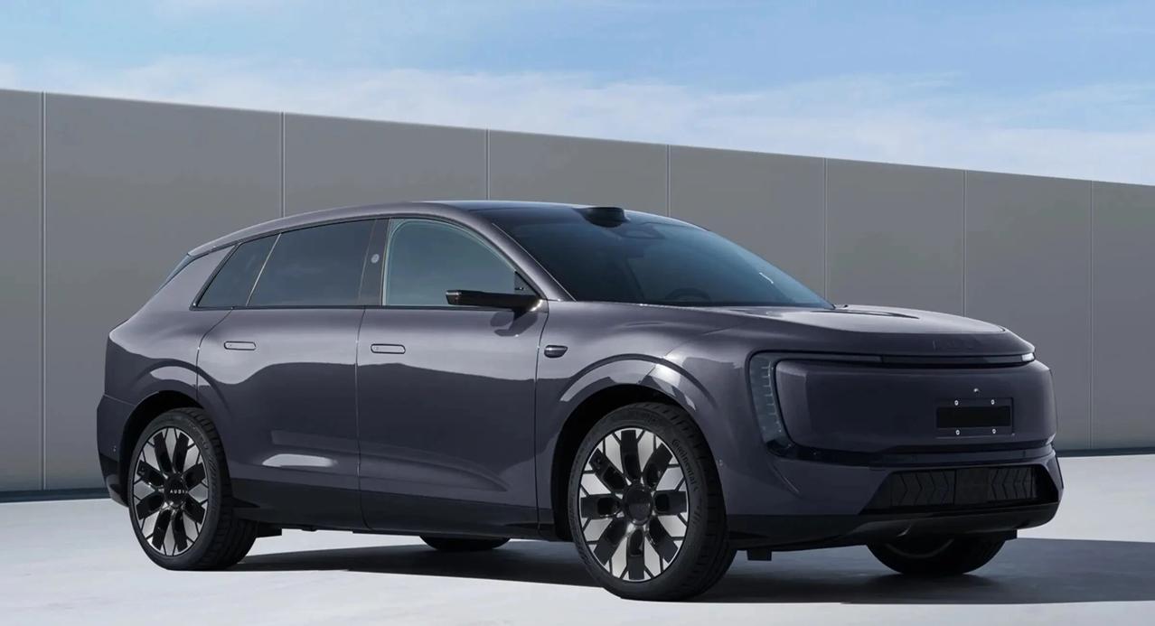 上汽奥迪放大招！第二款纯电专供车E7 X亮相，配激光雷达或25万起？当一众豪华品