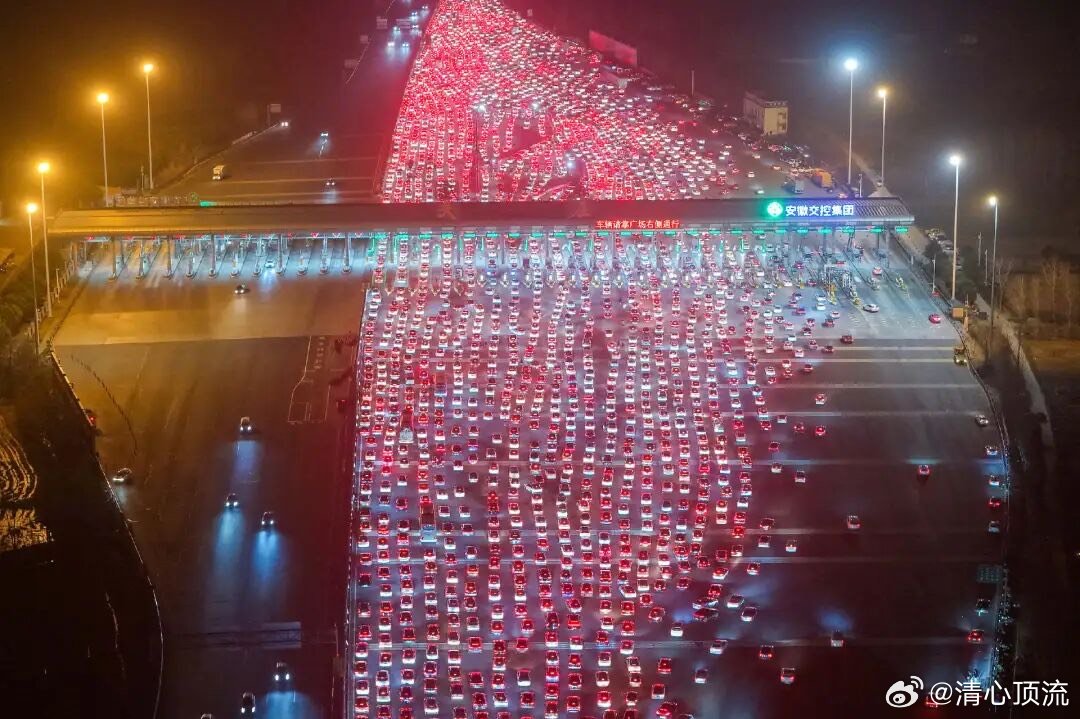 春节返乡越来越多的人选择辅助驾驶  自己能够自驾回家乡的话，那可真的是挺不错的一